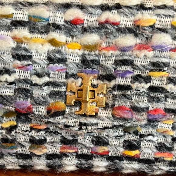 Tory Burch Kira Tweed Chain Wallet & Dust Bag - Picture 4 of 15